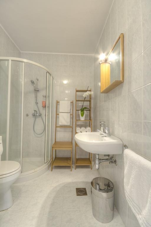 Apartments Fine Ziherlova Ljubljana Phòng bức ảnh